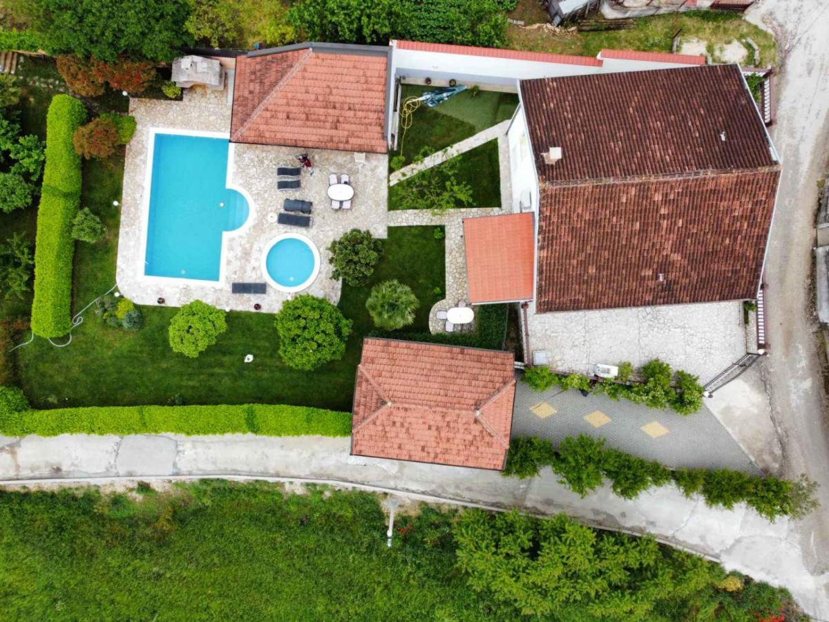 Sunny Apartment With Swimming Pool Stolac 外观 照片