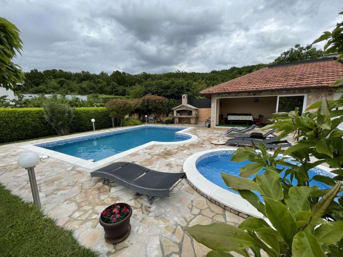 Sunny Apartment With Swimming Pool Stolac 外观 照片